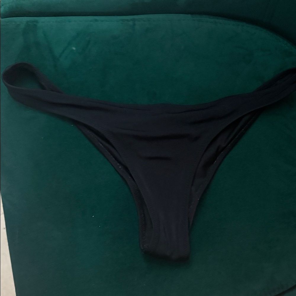 Victoria's Secret Black Swimwear Bikini Bottom Very Cheeky High Cut Small